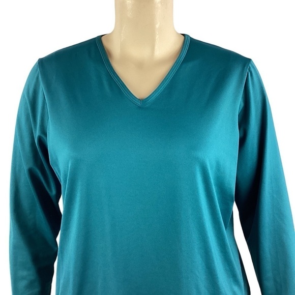 Susan Graver Style Butterknit V-neck Top Size XL Blue Green - Picture 2 of 7